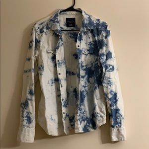Adorable American Eagle Denim shirt